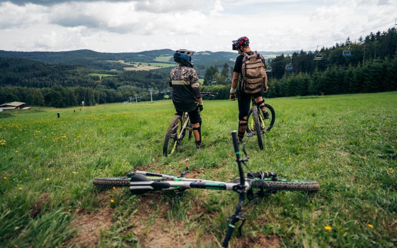 Rekreacni Domek Kobylnice Lipno Lipno nad Vltavou Exteriör bild